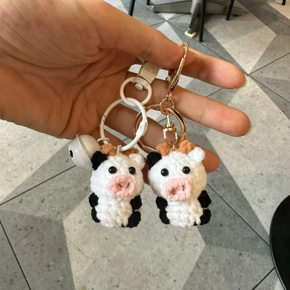 Car Accessories Wholesale - Porte-clés en forme de vache tricotée,